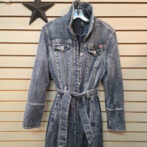 3/4 length Foxy Jeans Denim Jacket with zipout quilted lining! Size M